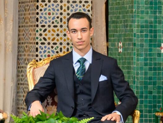 Le Prince héritier Moulay El Hassan poursuit un brillant parcours académique en géostratégie et relations internationales